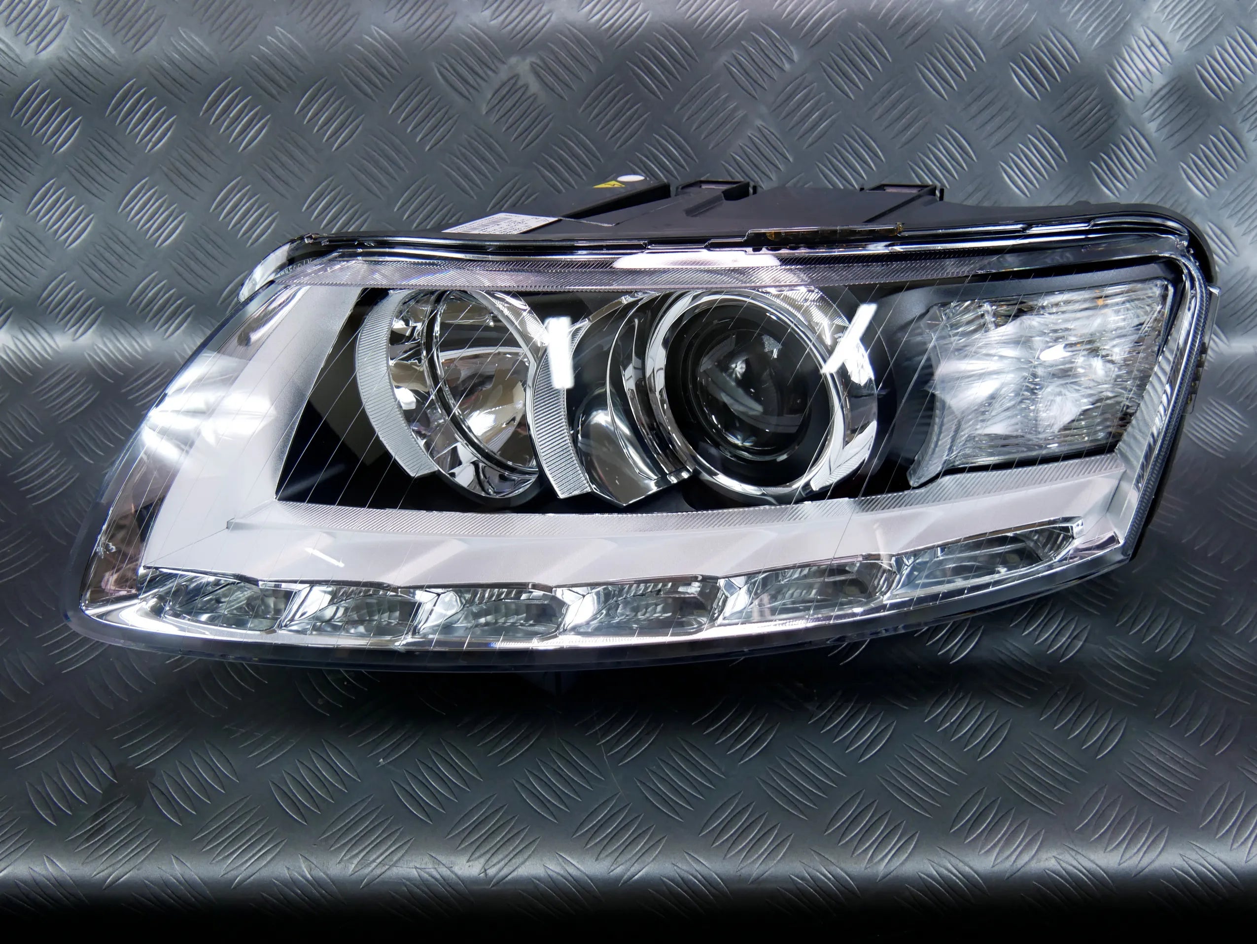 Lampa przód przednia lewa NOWA OEM 4F0941029FK AUDI A6 C6 LIFT 4F0
