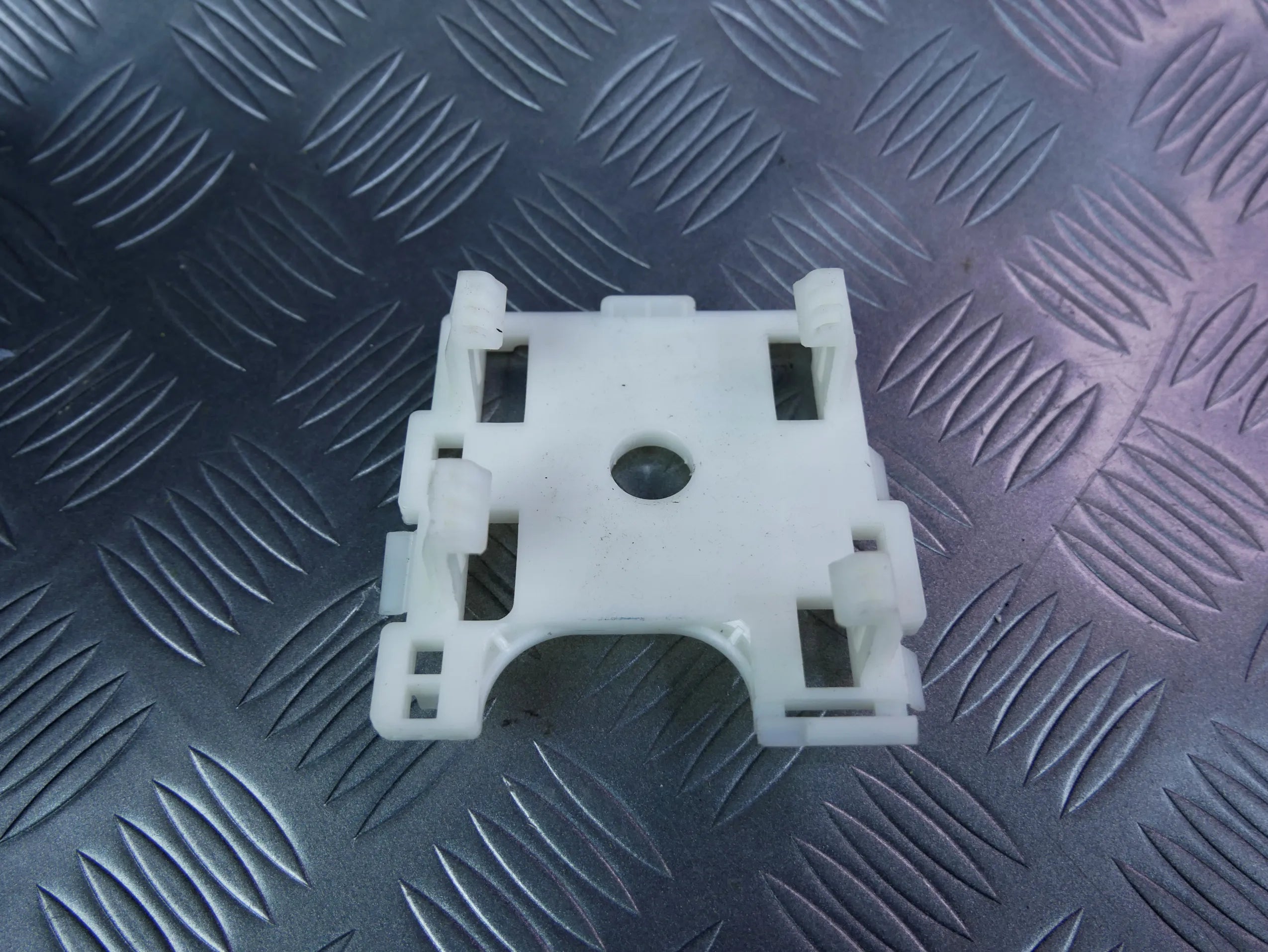 Mocowanie sterownika 1K0971502 VW TOURAN III 5T