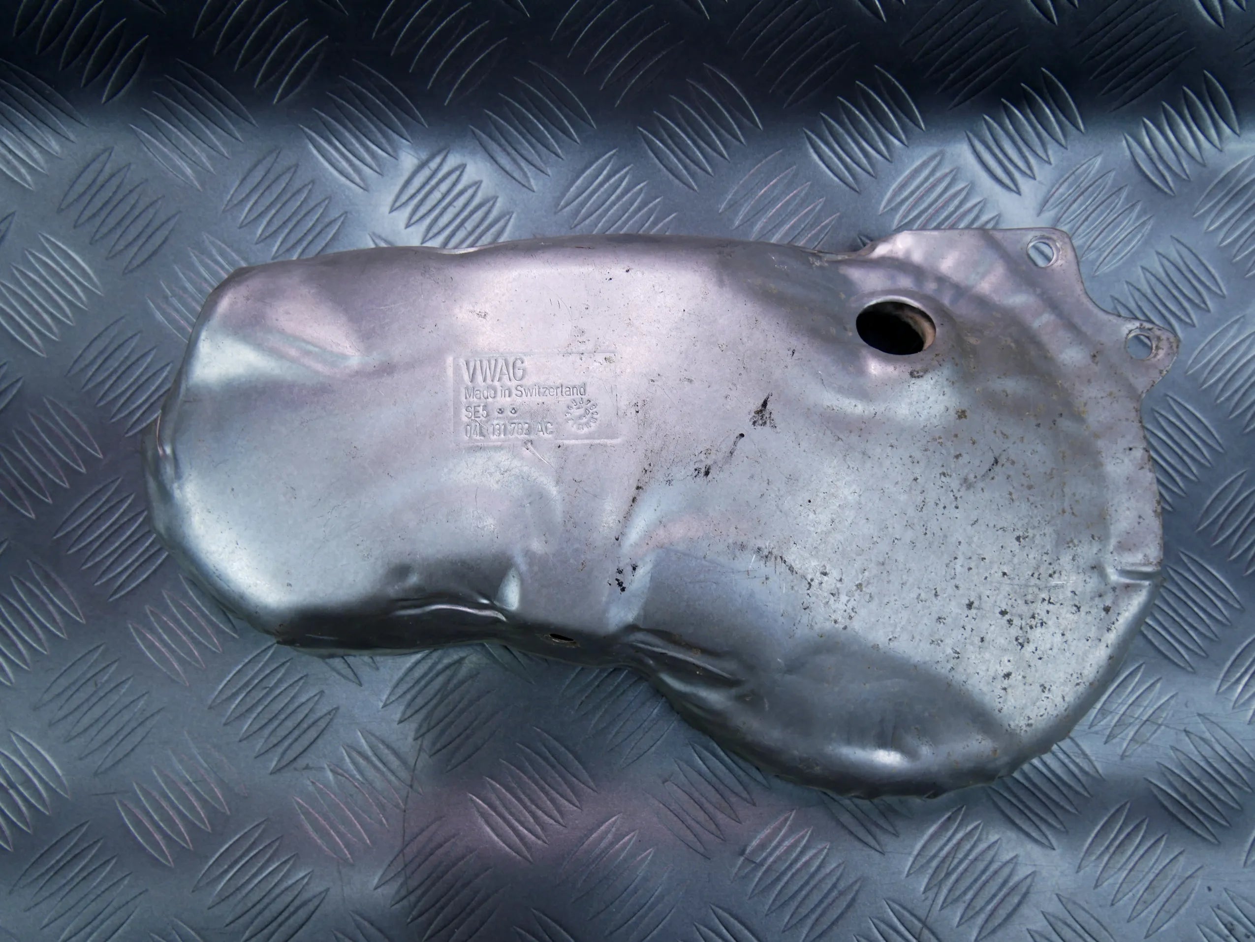 Osłona termiczna DPF 04L131783AC VW TOURAN 5T 2.0 TDI