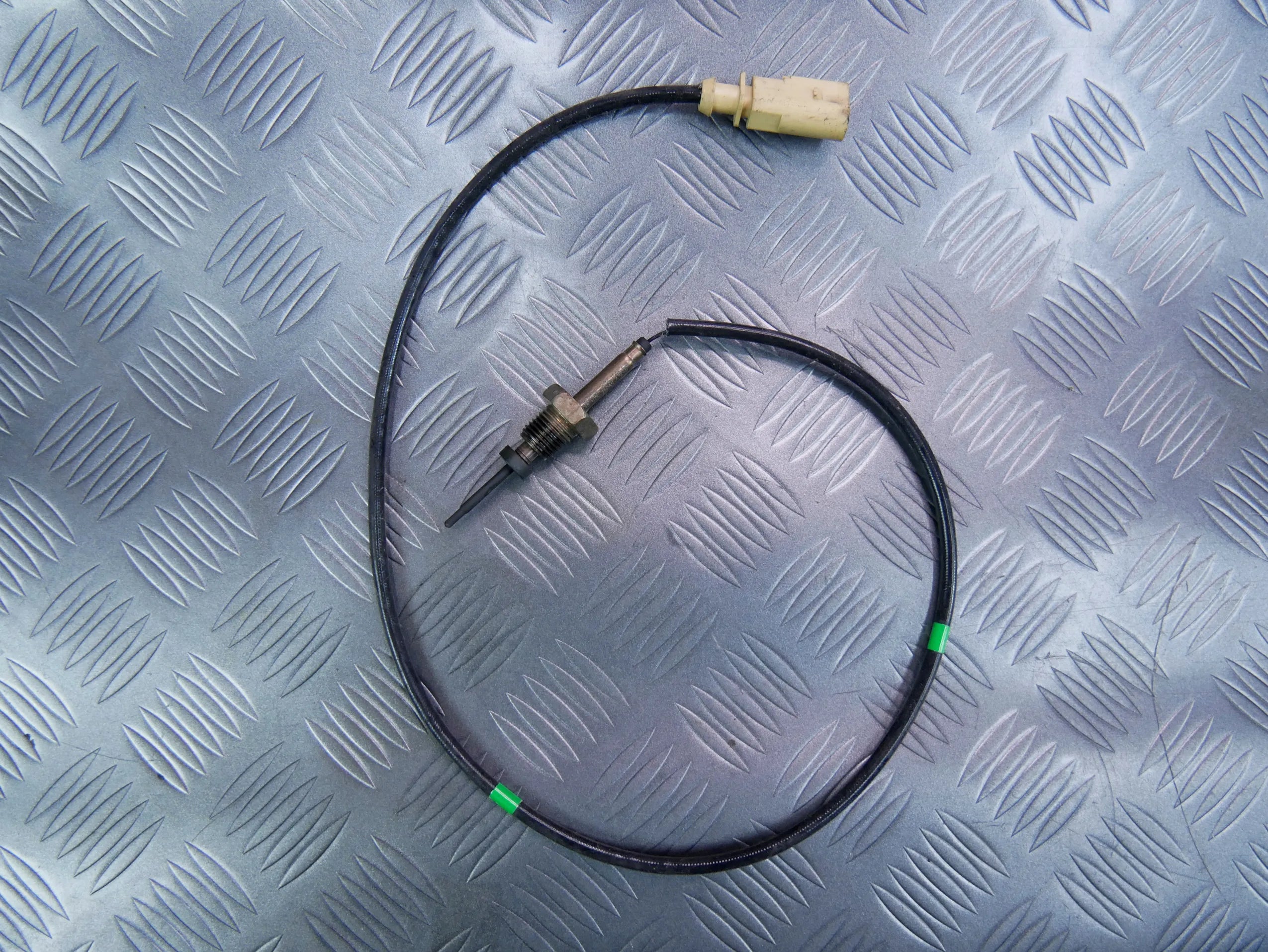 Czujnik spalin sonda lambda 04L906088CD VW TOURAN 5T 2.0 TDI