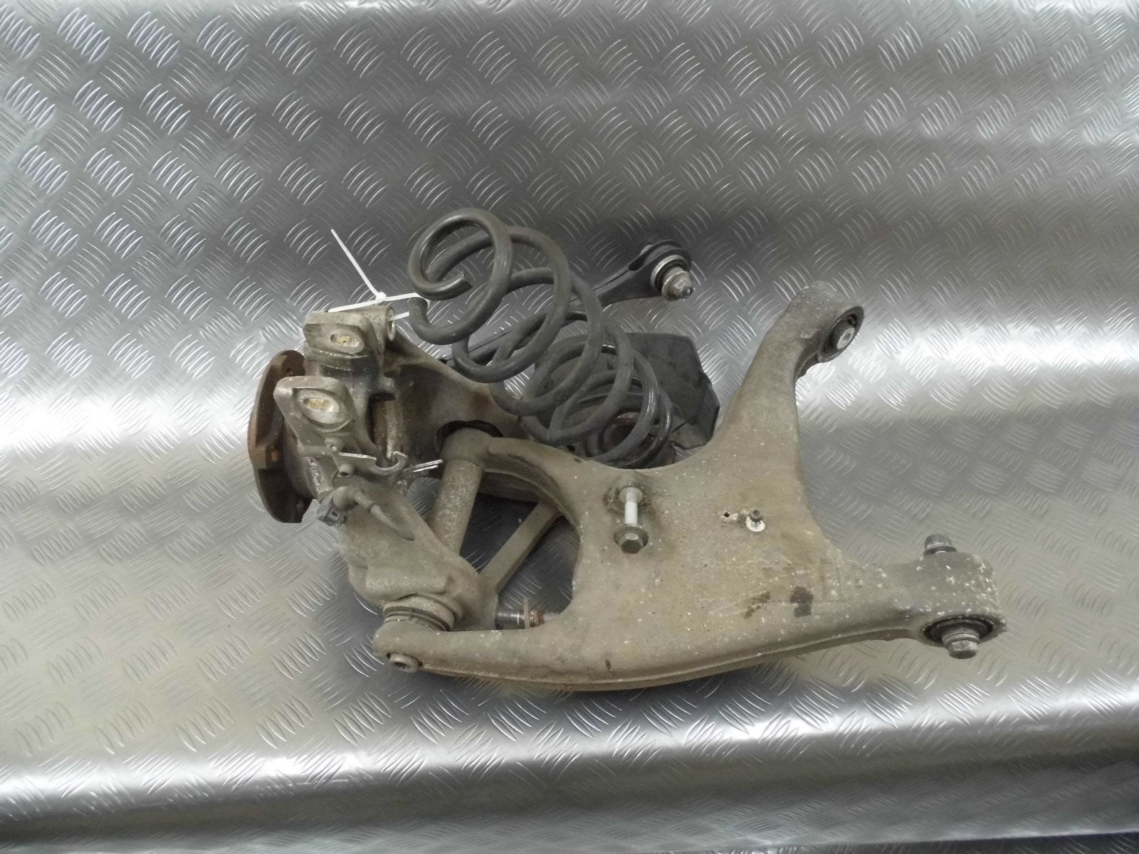 Zawieszenie tył lewe 8K0505431AR AUDI RS4 B8