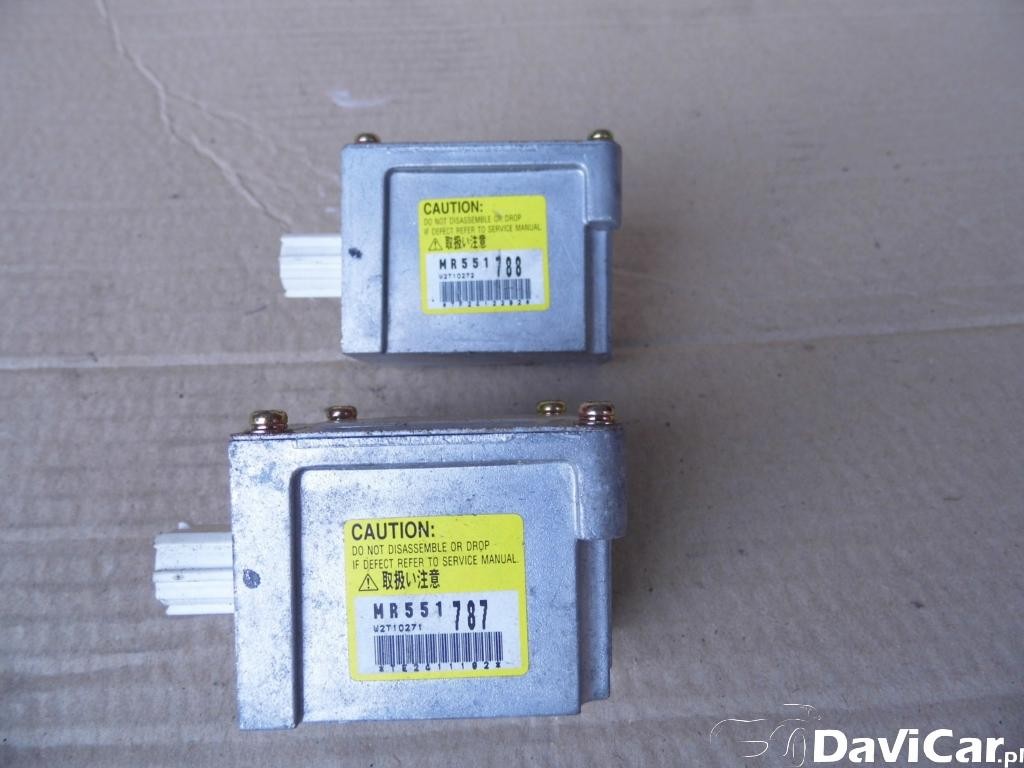 Czujnik sensor uderzenia MITSUBISHI PAJERO III