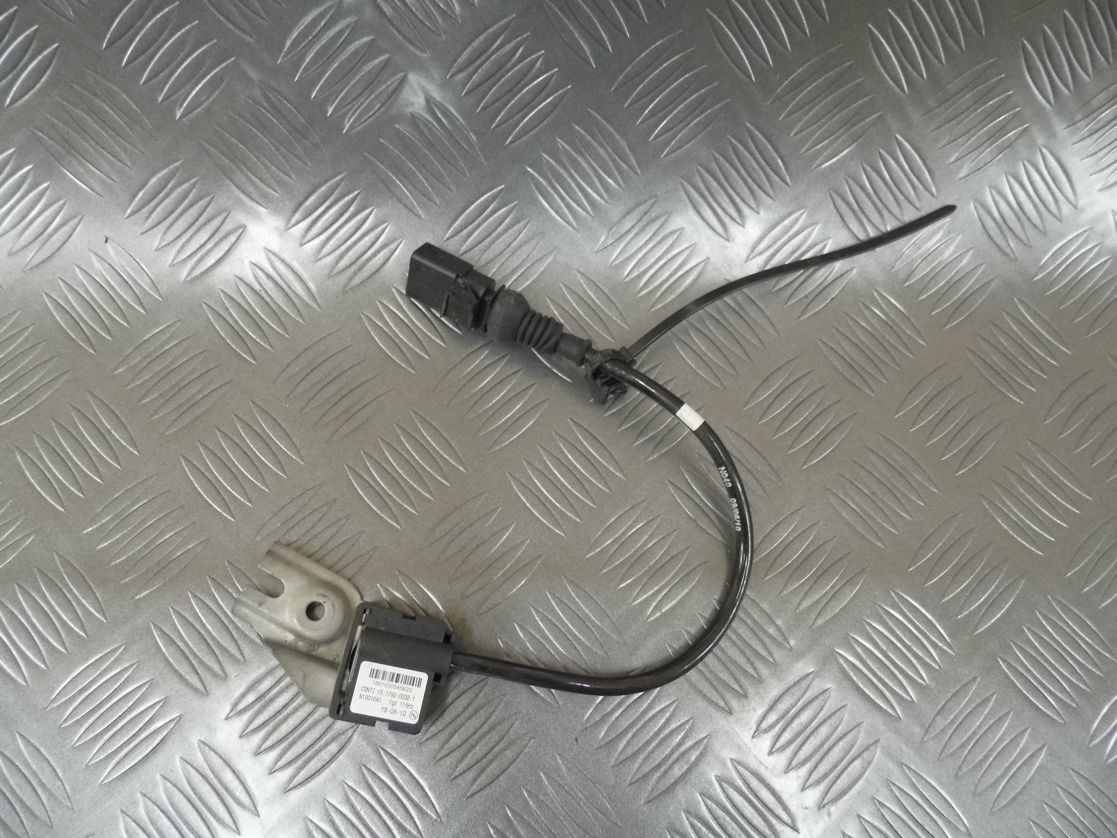 Czujnik przyspieszenia 7L0907673E AUDI Q7 4L0