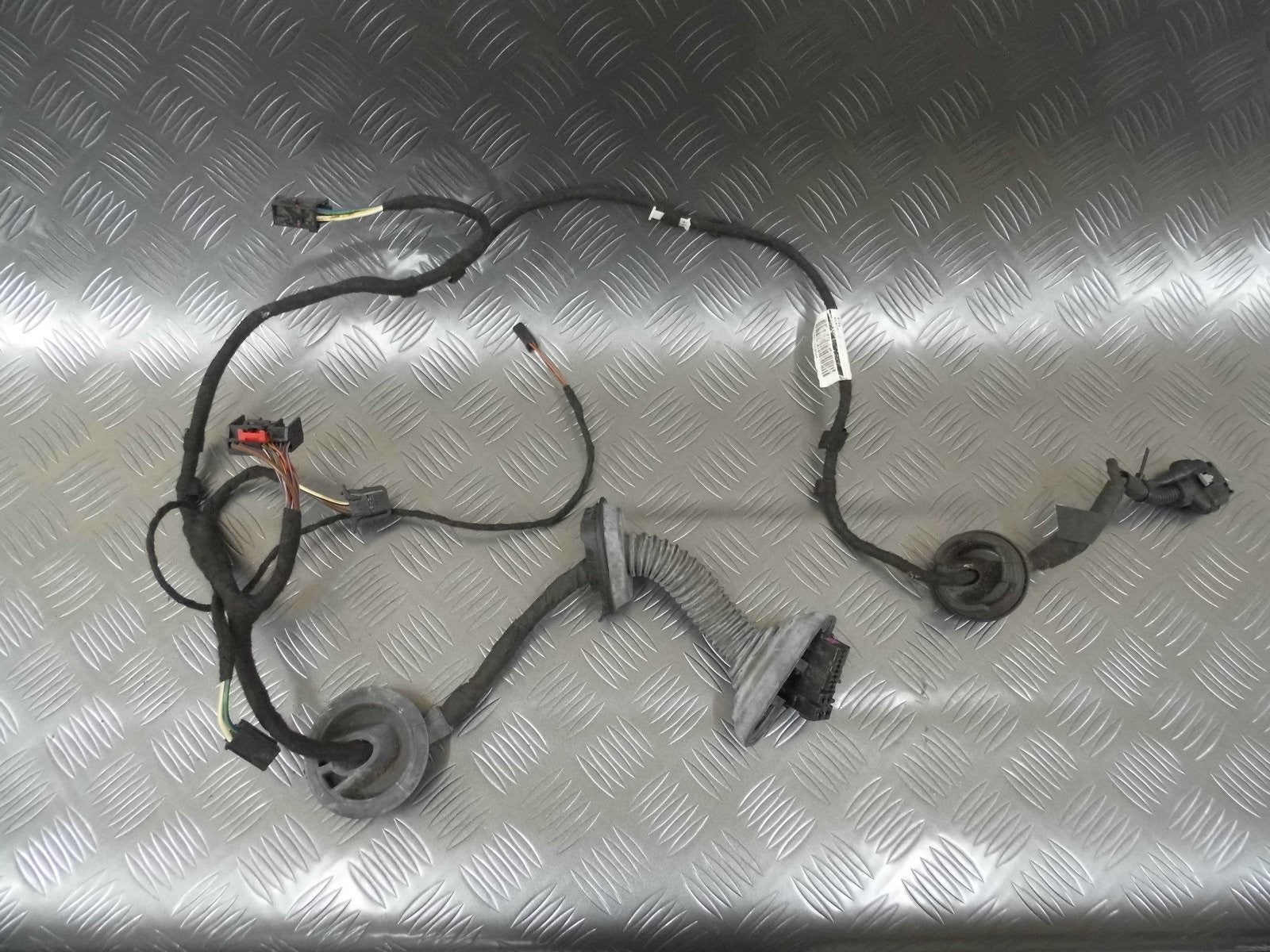 Wiązka drzwi przód prawych 4L0971030BS AUDI Q7