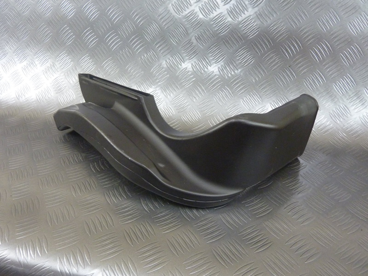 Kanał tunel powietrza 4L0820689 AUDI Q7 4L0
