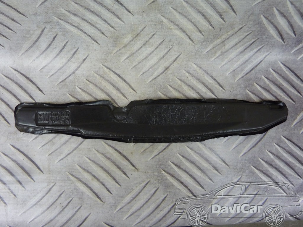 Pianka błotnika prawa 13114574 OPEL MERIVA A
