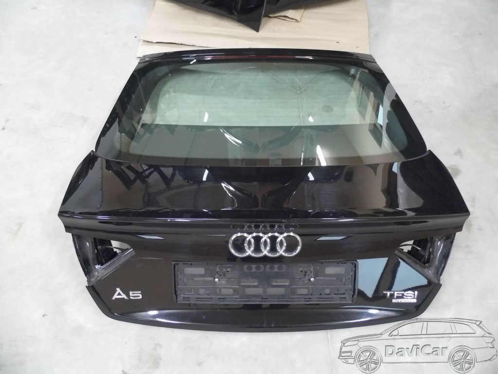 Klapa tylna kompletna AUDI A5 SPORTBACK LIFT 8T8