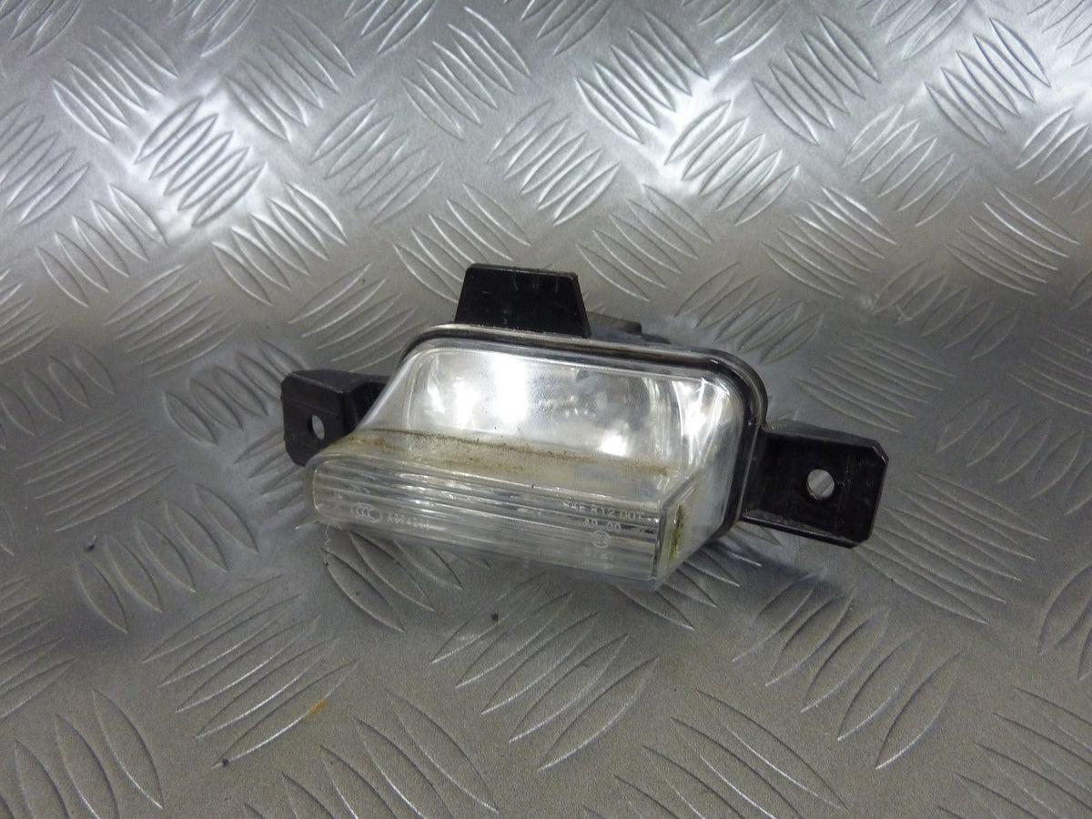 Lampka cofania prawa 5N0941072A VW TIGUAN