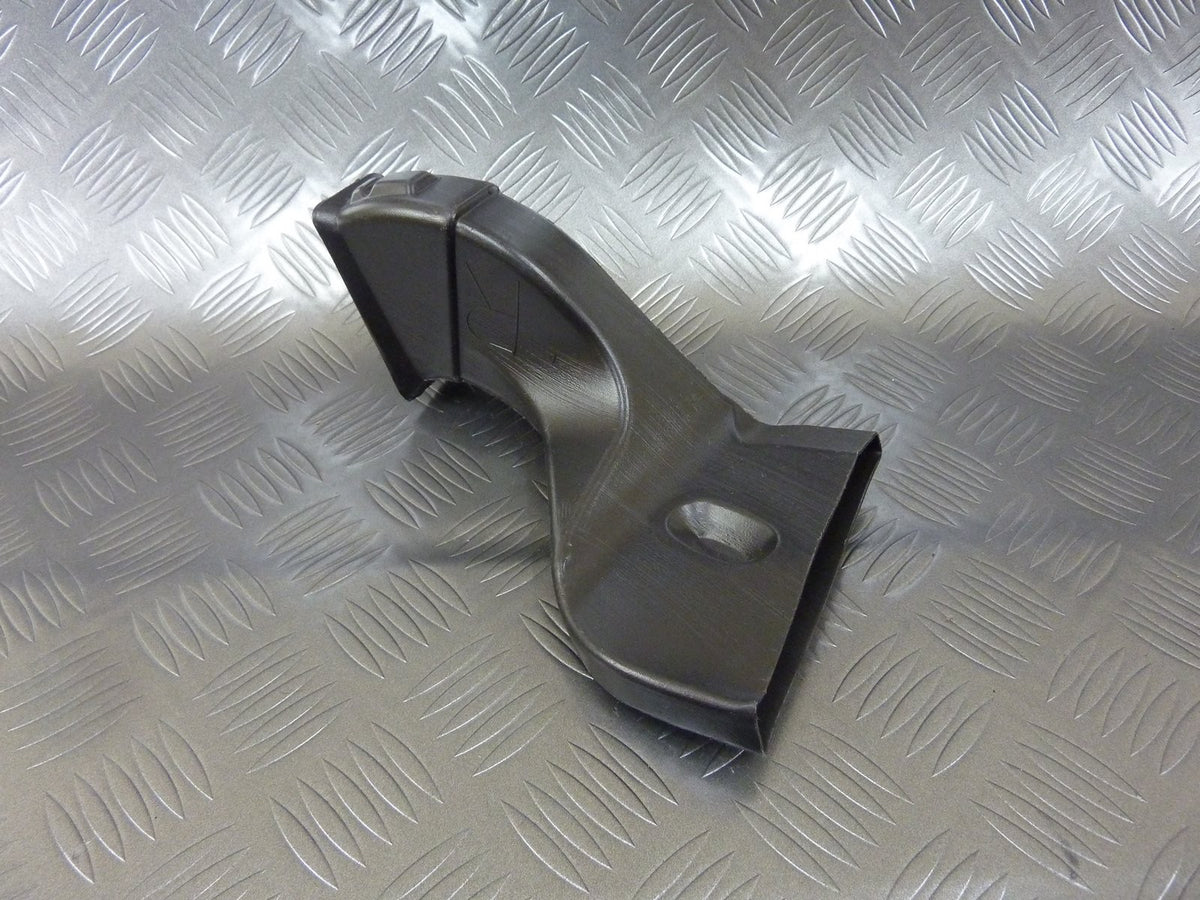Kanał rura ciepłego powietrza 7L0819348A AUDI Q7