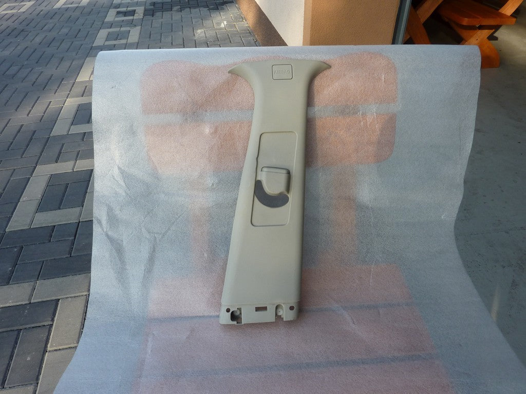 Osłona słupka środkowego prawa Freelander II 2