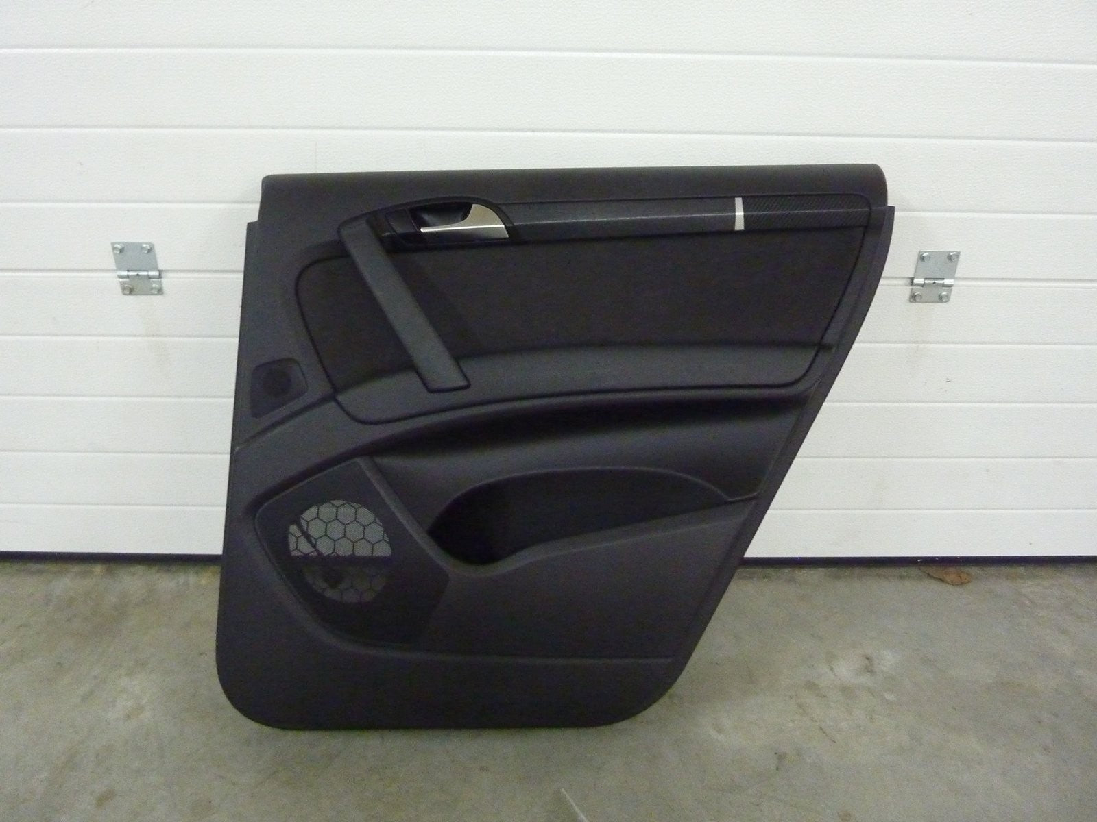 Boczek drzwi tył tylny prawy ALCANTARA AUDI Q7 4L