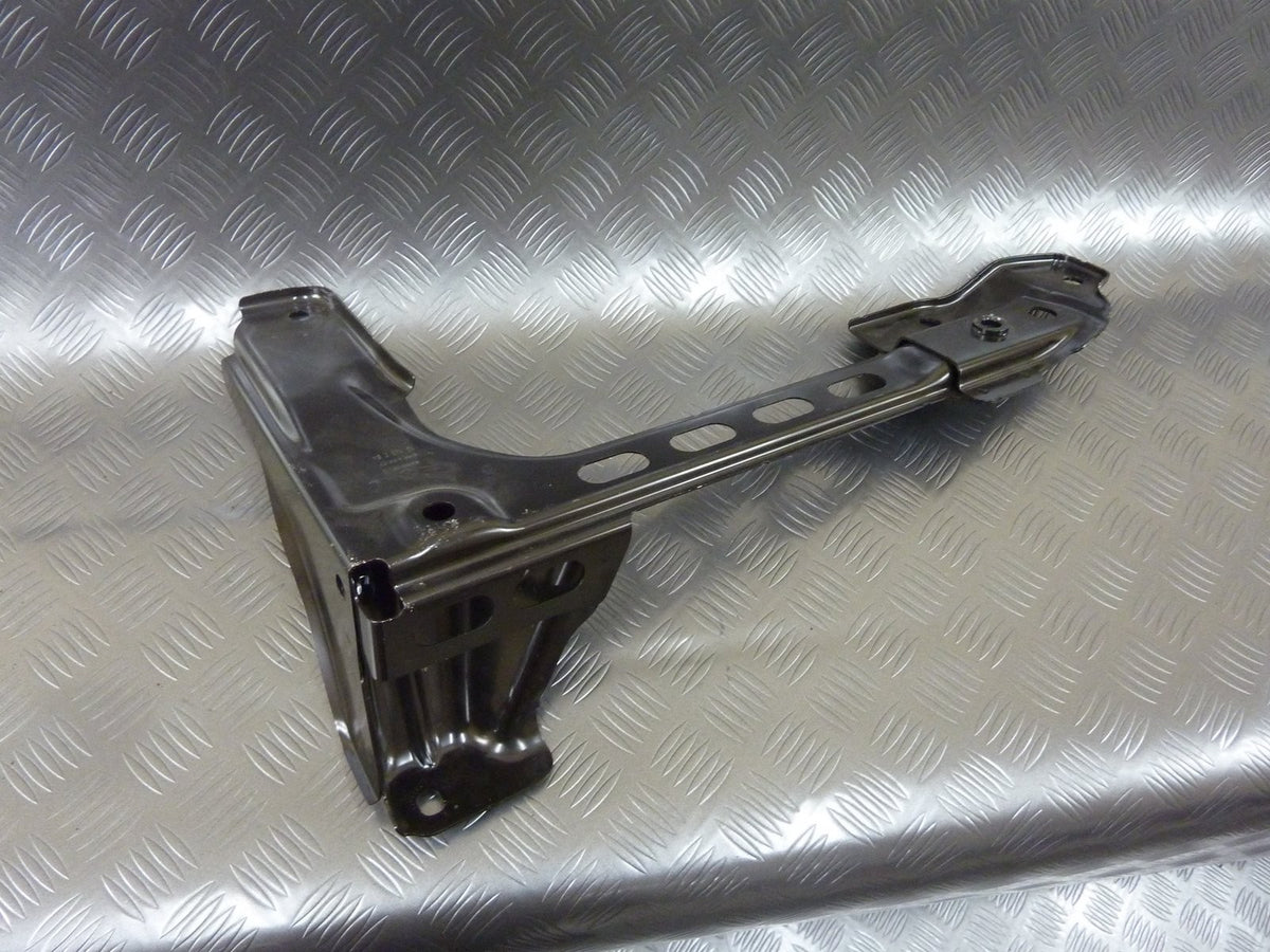 Stelaż mocowanie fotela lewe 4L0883287C AUDI Q7