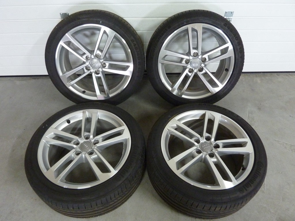 Koła felgi opony 245/40R18 8S0601025E AUDI TT 8S
