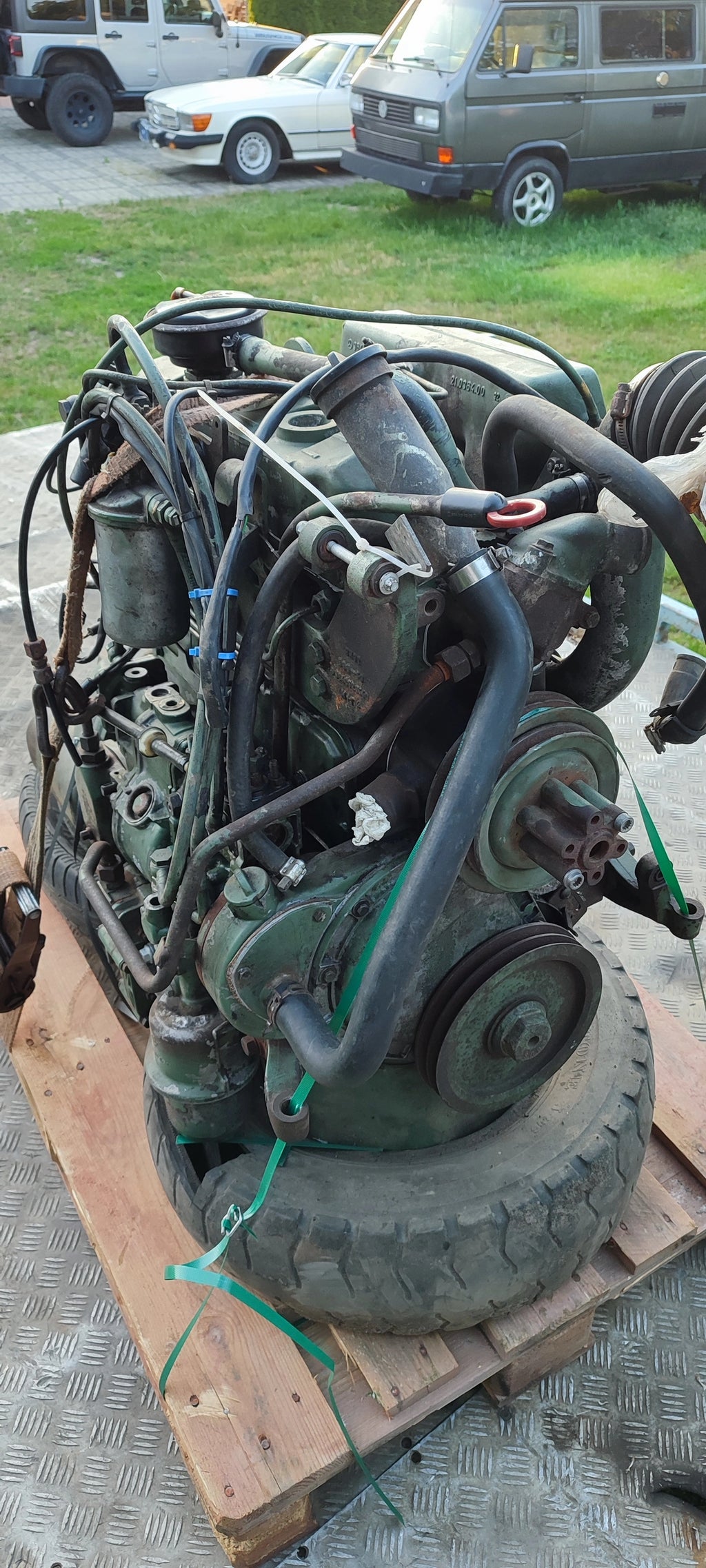 Silnik kompletny OM364 M364 4.0 Diesel Turbo Mercedes-Benz T2 711D