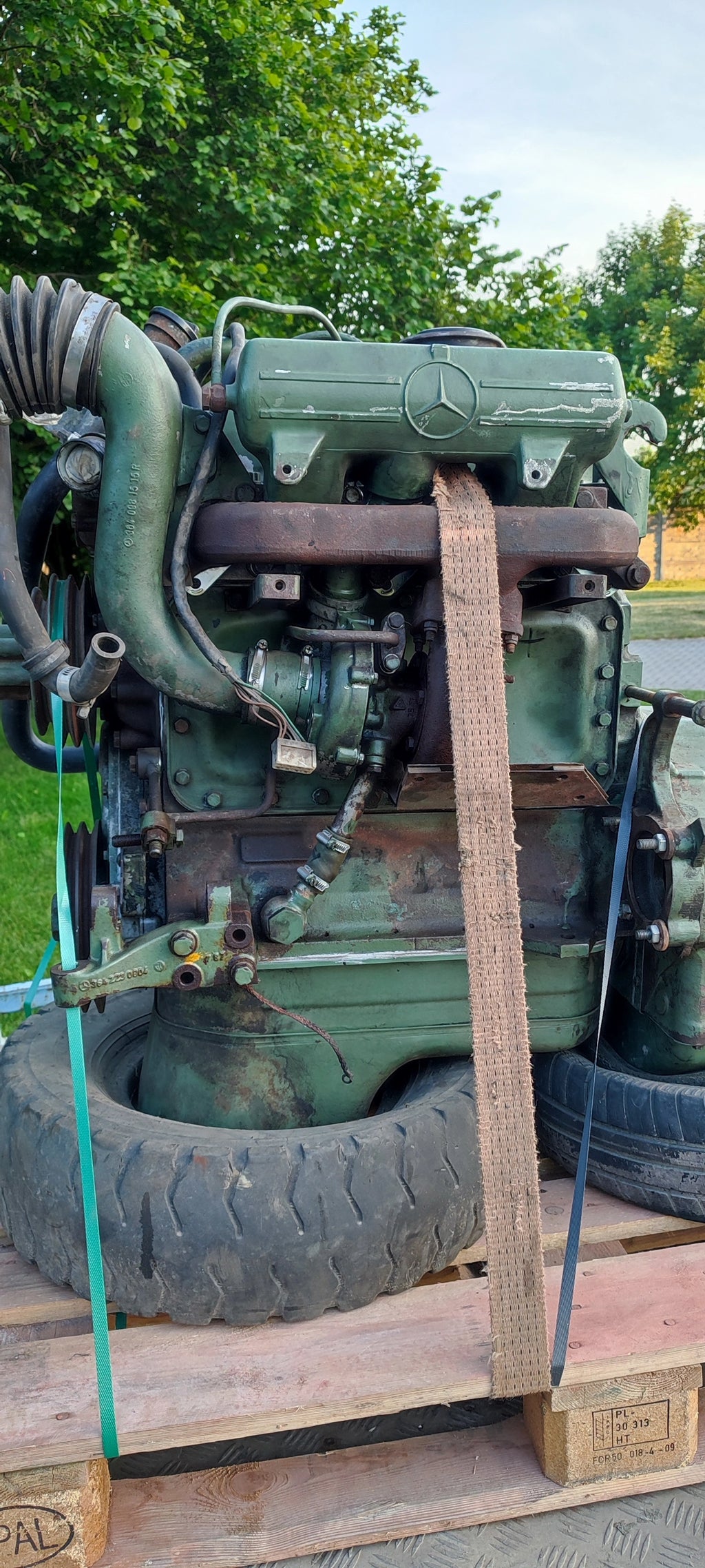 Silnik kompletny OM364 M364 4.0 Diesel Turbo Mercedes-Benz T2 711D