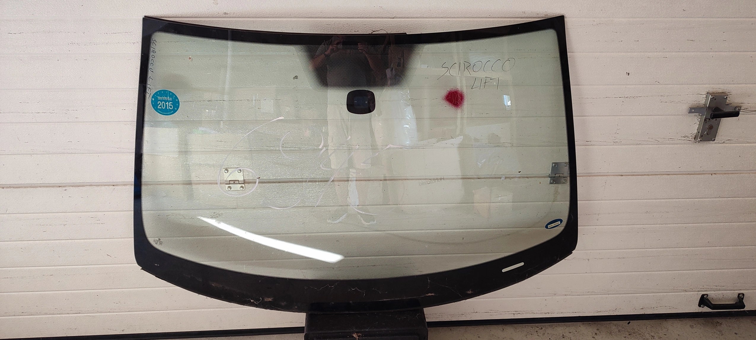 Szyba Przednia Czołowa Sensor Deszczu VW Scirocco III 1K8 OEM Original