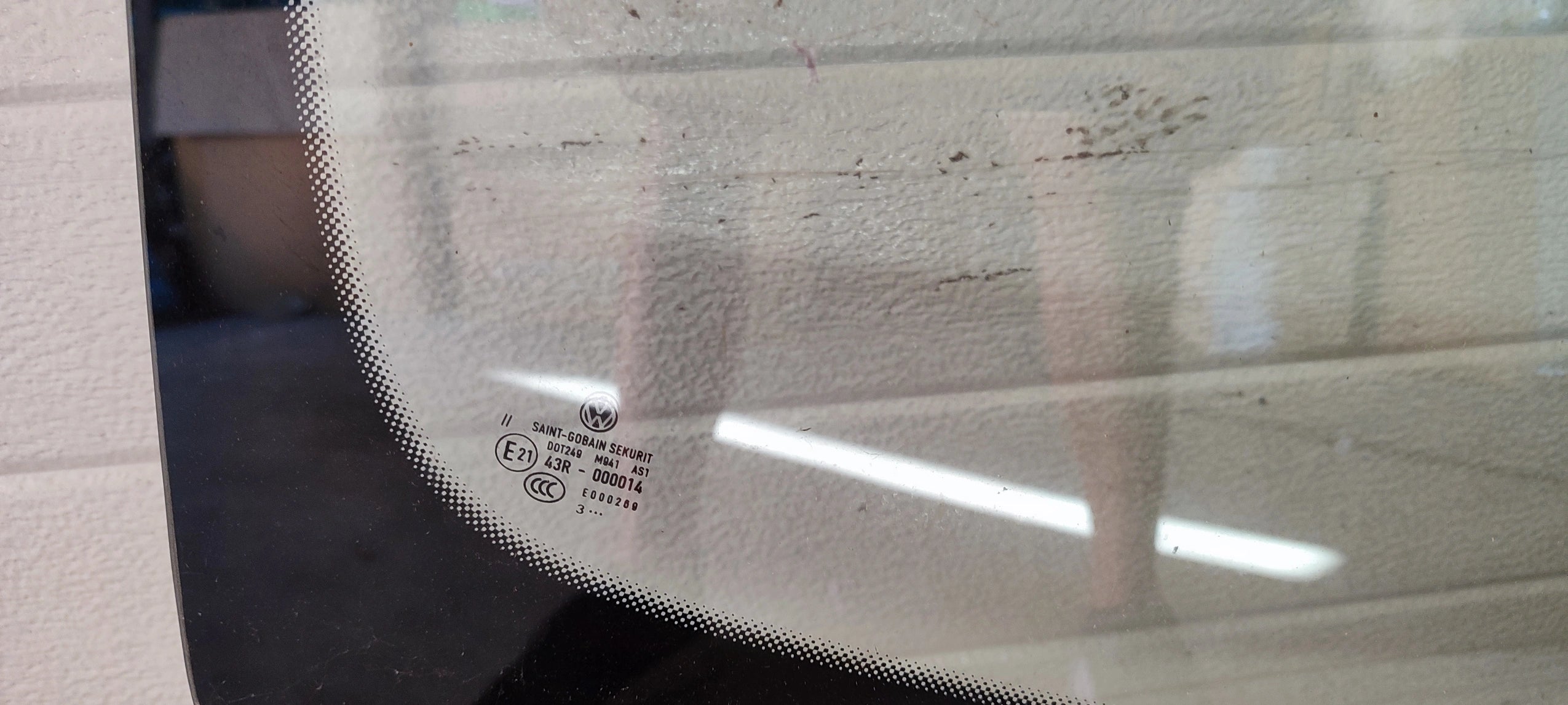 Szyba Przednia Czołowa Sensor Deszczu VW Scirocco III 1K8 OEM Original