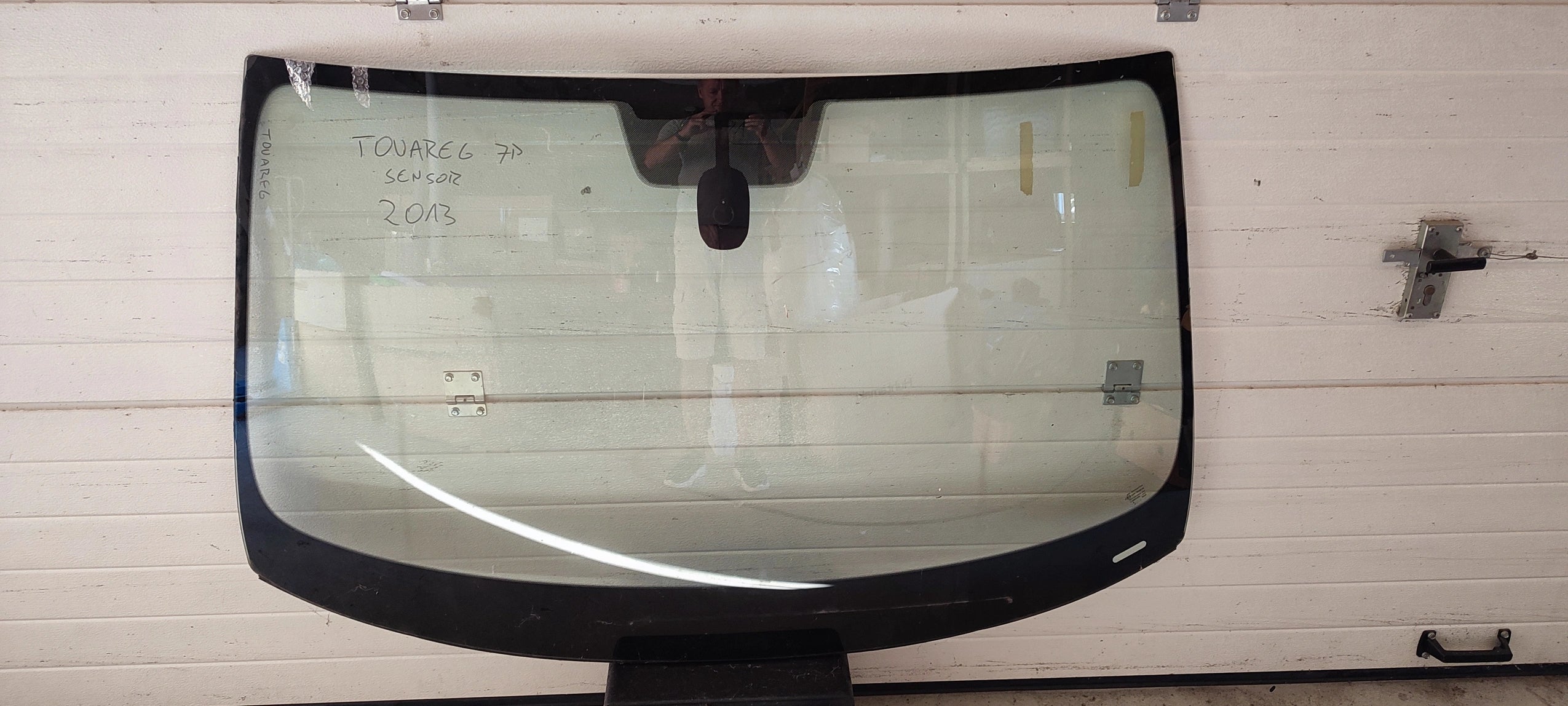 Szyba Przednia Czołowa Sensor Deszczu VW Touareg II 7P 7P6 OEM Original